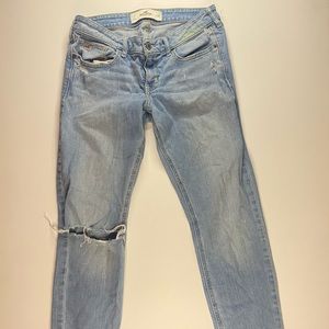 HOLLISTER Jeans women distressed jeans Size W 28